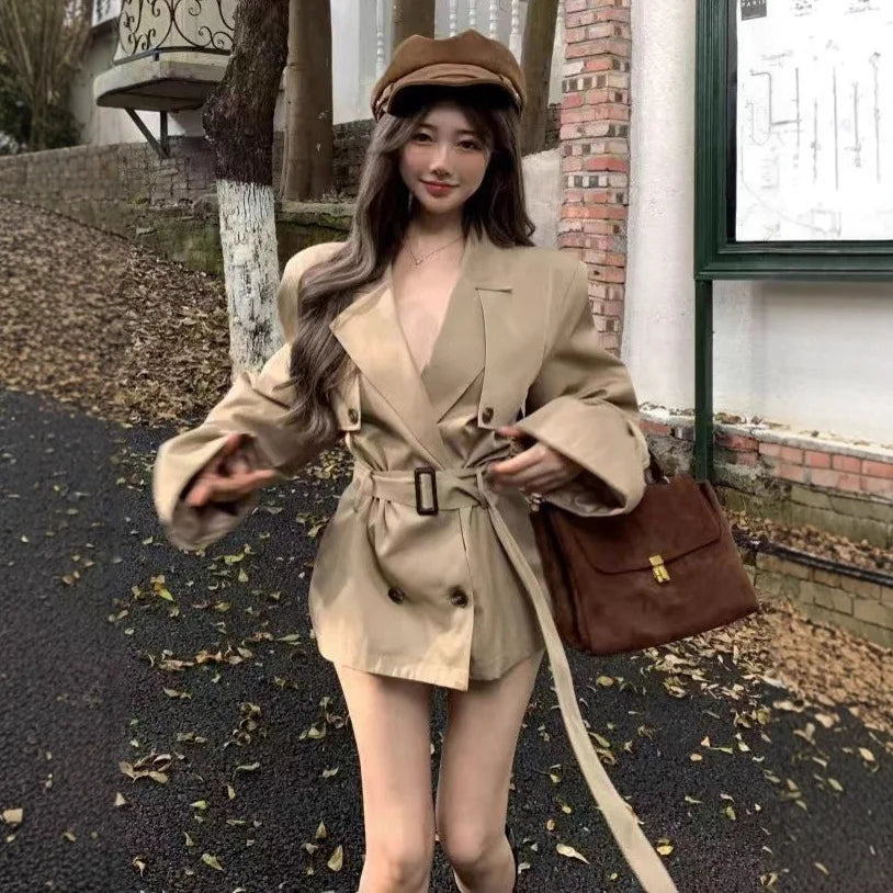 Kaki Color British Style Women's Short Coat Waist Cinched Outerwear Spring Fashion Polyester Fiber Long Sleeve Buttoned Jacket