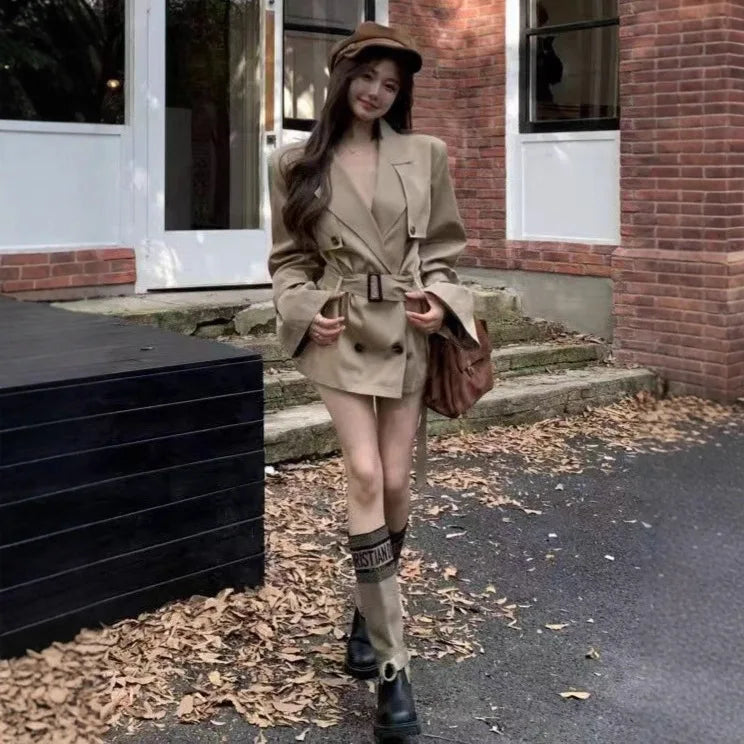 Kaki Color British Style Women's Short Coat Waist Cinched Outerwear Spring Fashion Polyester Fiber Long Sleeve Buttoned Jacket