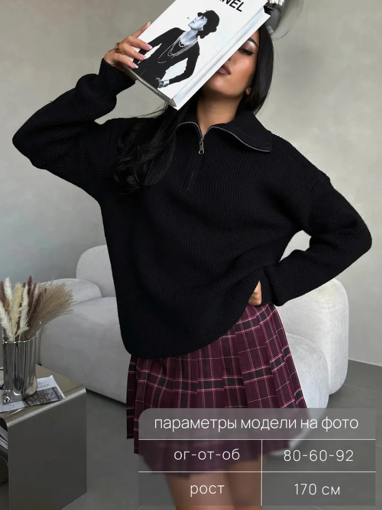 Fashion Black Half-Zip Lapel Sweater for Women