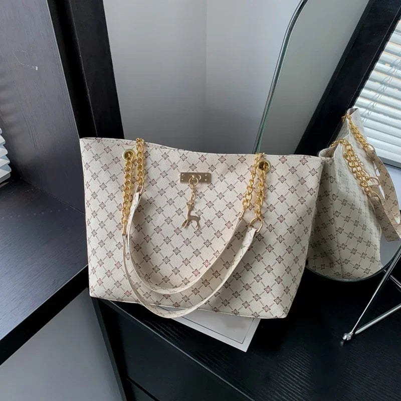 Luxury Printed Large Capacity Shoulder Handbag with Pendant