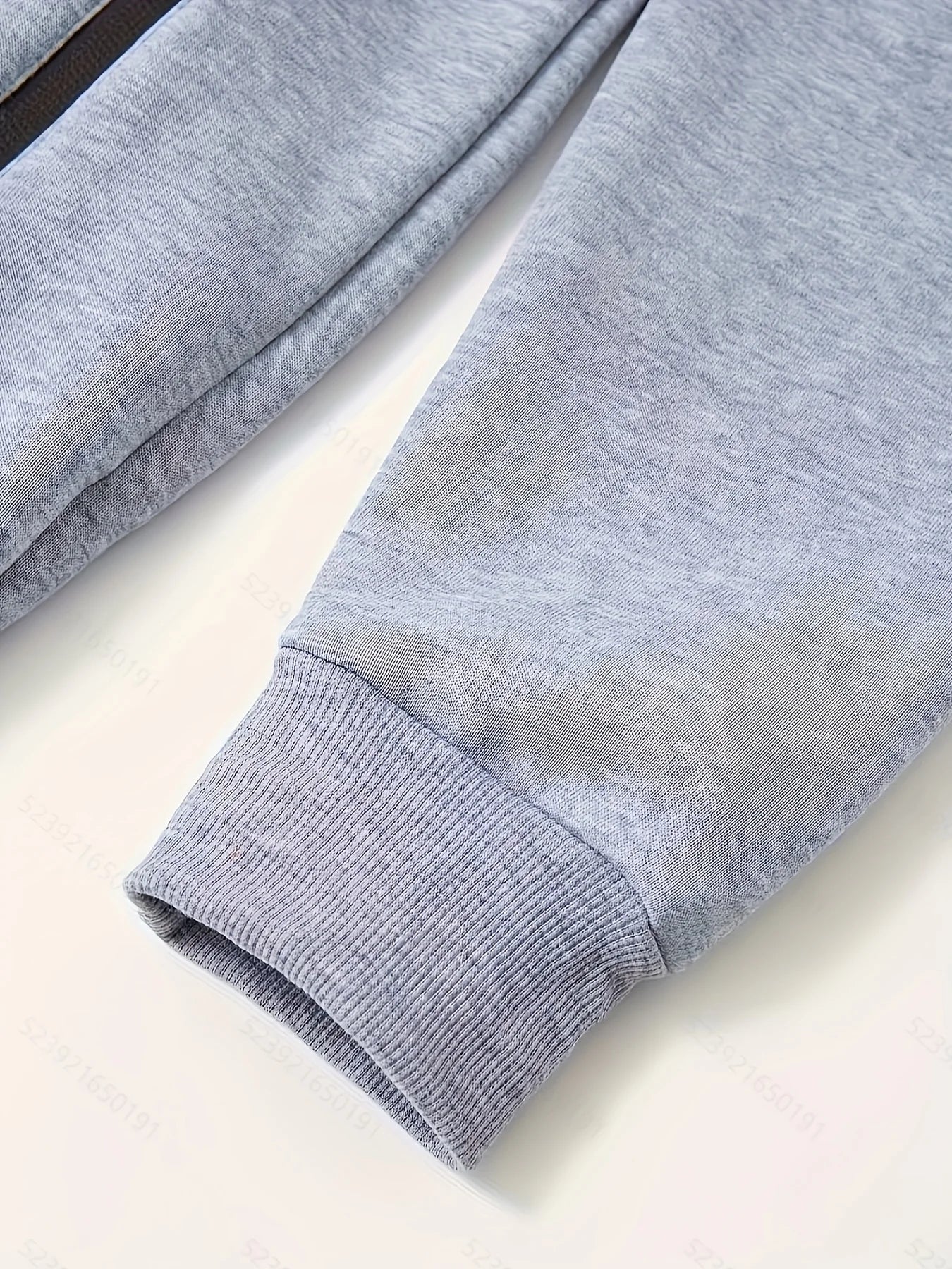 Men's Zipper Pocket Hooded Sweatshirt