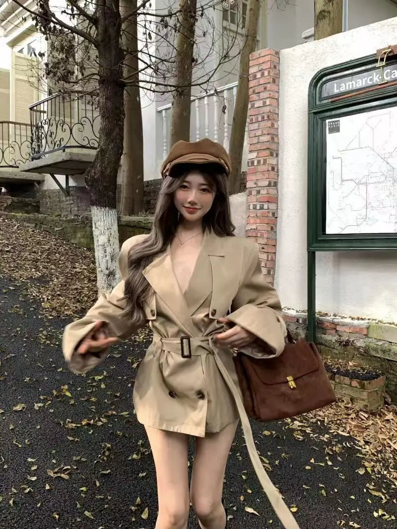 Kaki Color British Style Women's Short Coat Waist Cinched Outerwear Spring Fashion Polyester Fiber Long Sleeve Buttoned Jacket