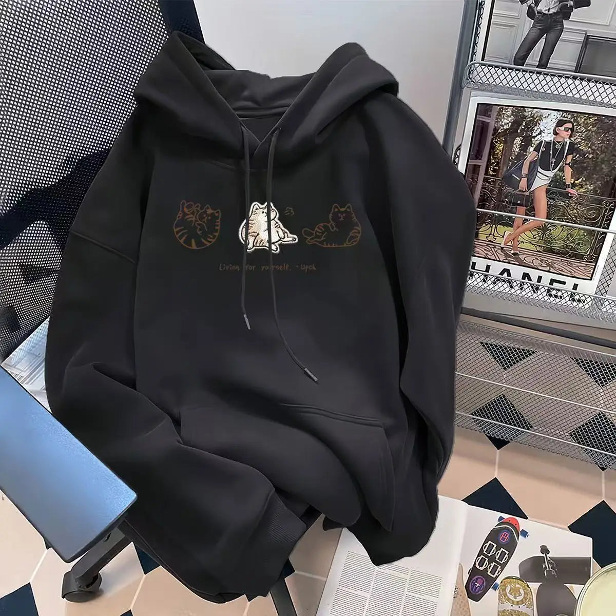 Hooded Sweatshirt Women's Floral Grey Three Kittens Print, Loose Fit, Casual Style