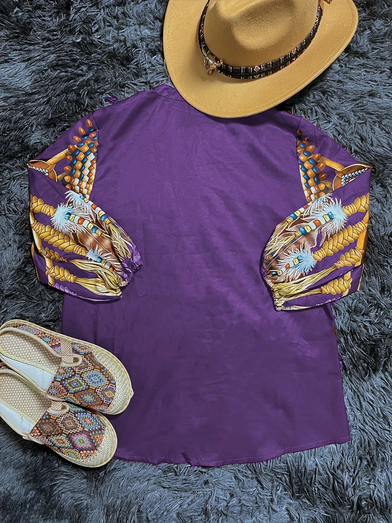 Ethnic Geometric Print Flare Sleeve Top